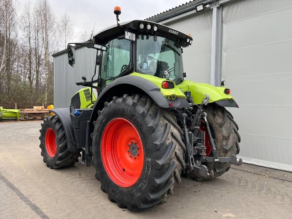 Claas Axion 800 CIS - Traktor: obrázek 3 Claas Axion 800 CIS - Traktor: obrázek 3