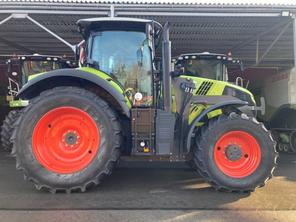 Claas Axion 830 CIS - Traktor: obrázek 4 Claas Axion 830 CIS - Traktor: obrázek 4