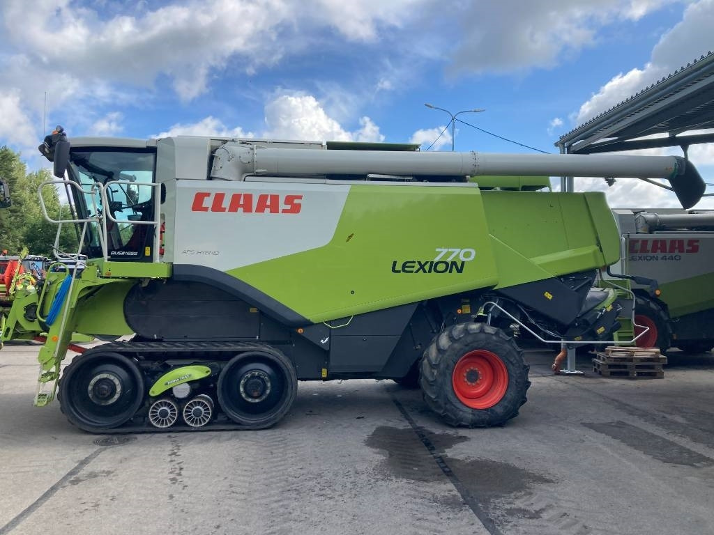 Claas Lexion 770 TT - Sklízecí mlátička: obrázek 4 Claas Lexion 770 TT - Sklízecí mlátička: obrázek 4