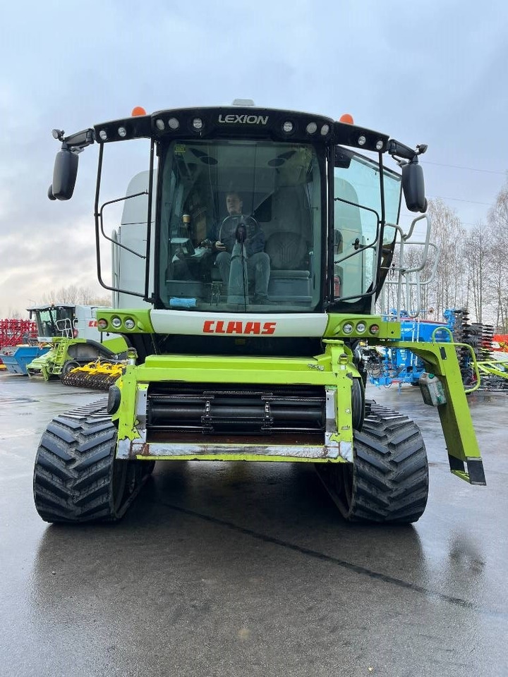 Claas Lexion 770 TT - Sklízecí mlátička: obrázek 5 Claas Lexion 770 TT - Sklízecí mlátička: obrázek 5