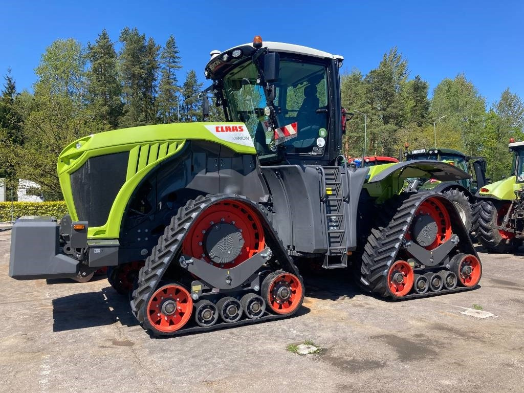Claas XERION 5000 TRAC TS - Traktor: obrázek 4 Claas XERION 5000 TRAC TS - Traktor: obrázek 4