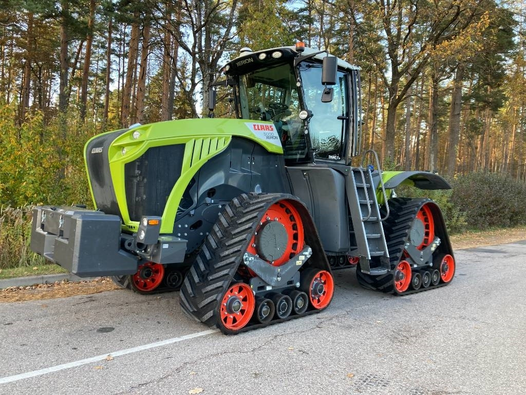 Claas Xerion 5000 Trac TS - Traktor: obrázek 3 Claas Xerion 5000 Trac TS - Traktor: obrázek 3
