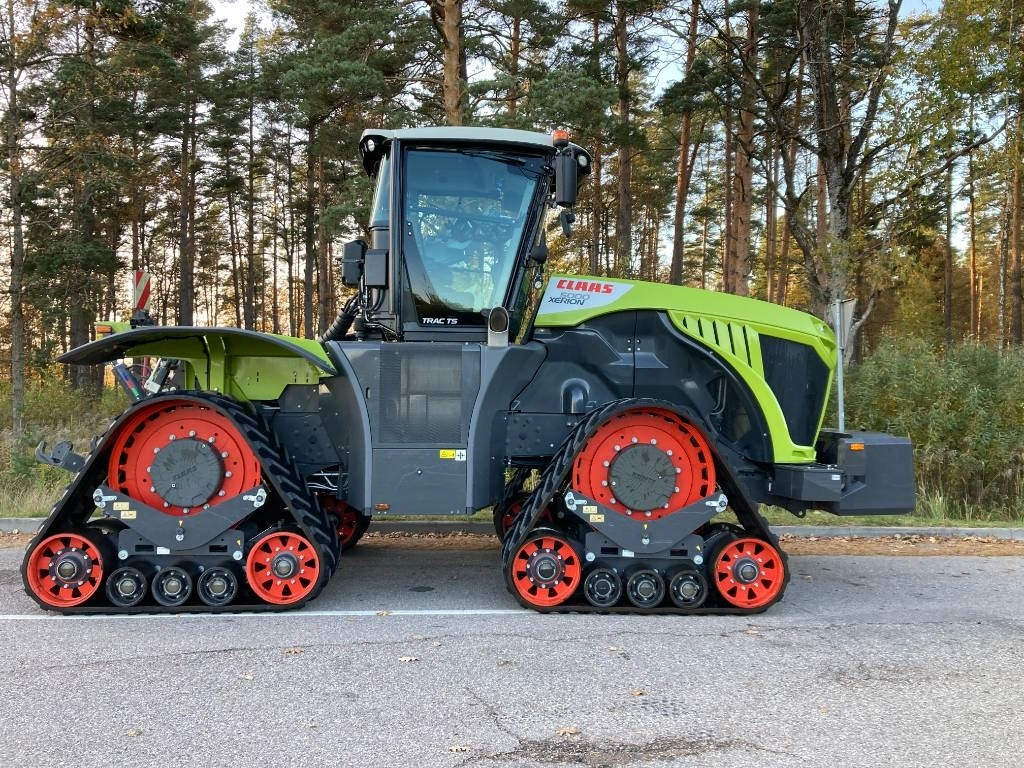 Claas Xerion 5000 Trac TS - Traktor: obrázek 2 Claas Xerion 5000 Trac TS - Traktor: obrázek 2