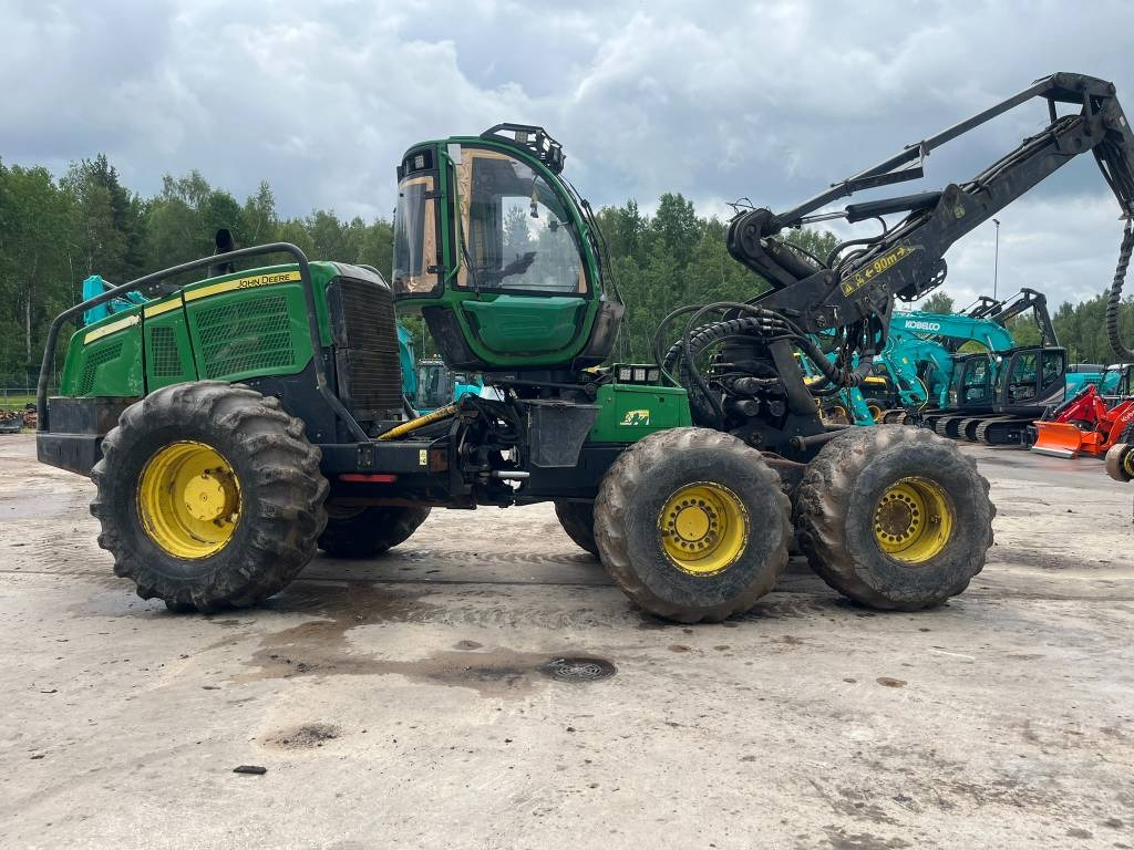 John Deere 1470E - Harvestor: obrázek 4 John Deere 1470E - Harvestor: obrázek 4