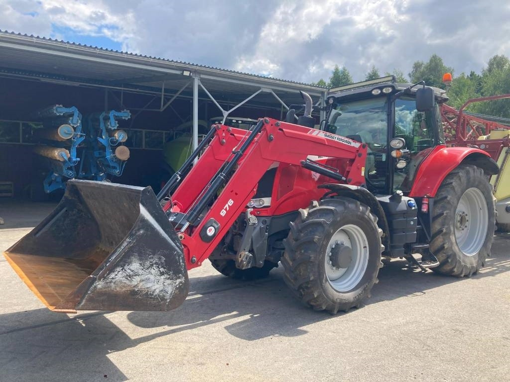 Massey Ferguson 7620 Dyna 6 - Traktor: obrázek 1 Massey Ferguson 7620 Dyna 6 - Traktor: obrázek 1