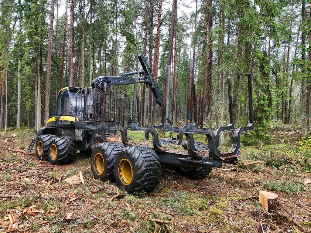 Ponsse Buffalo 8W - Vyvážecí souprava: obrázek 4 Ponsse Buffalo 8W - Vyvážecí souprava: obrázek 4