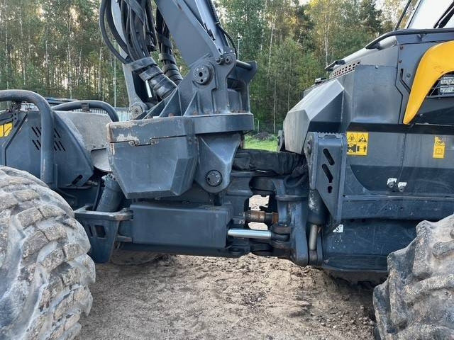 Ponsse Fox  - Harvestor: obrázek 5 Ponsse Fox  - Harvestor: obrázek 5