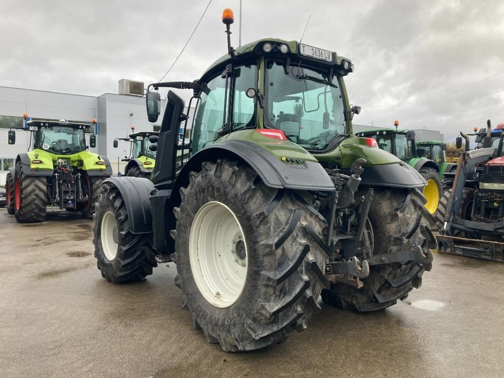 Valtra T 234 - Traktor: obrázek 5 Valtra T 234 - Traktor: obrázek 5