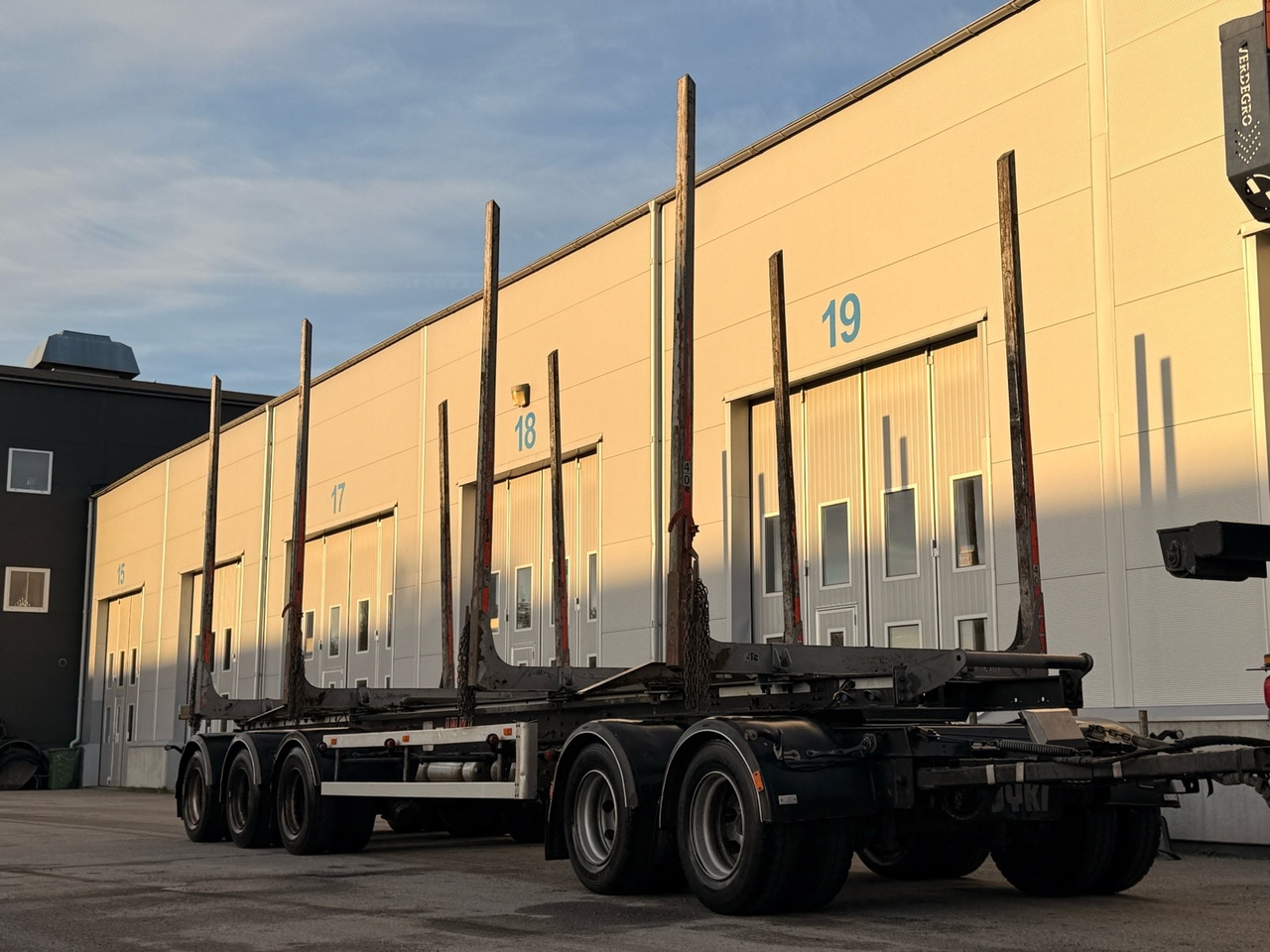 Timmersläp JYKI V52-T00 -2020 - Klanicový přívěs: obrázek 1 Timmersläp JYKI V52-T00 -2020 - Klanicový přívěs: obrázek 1