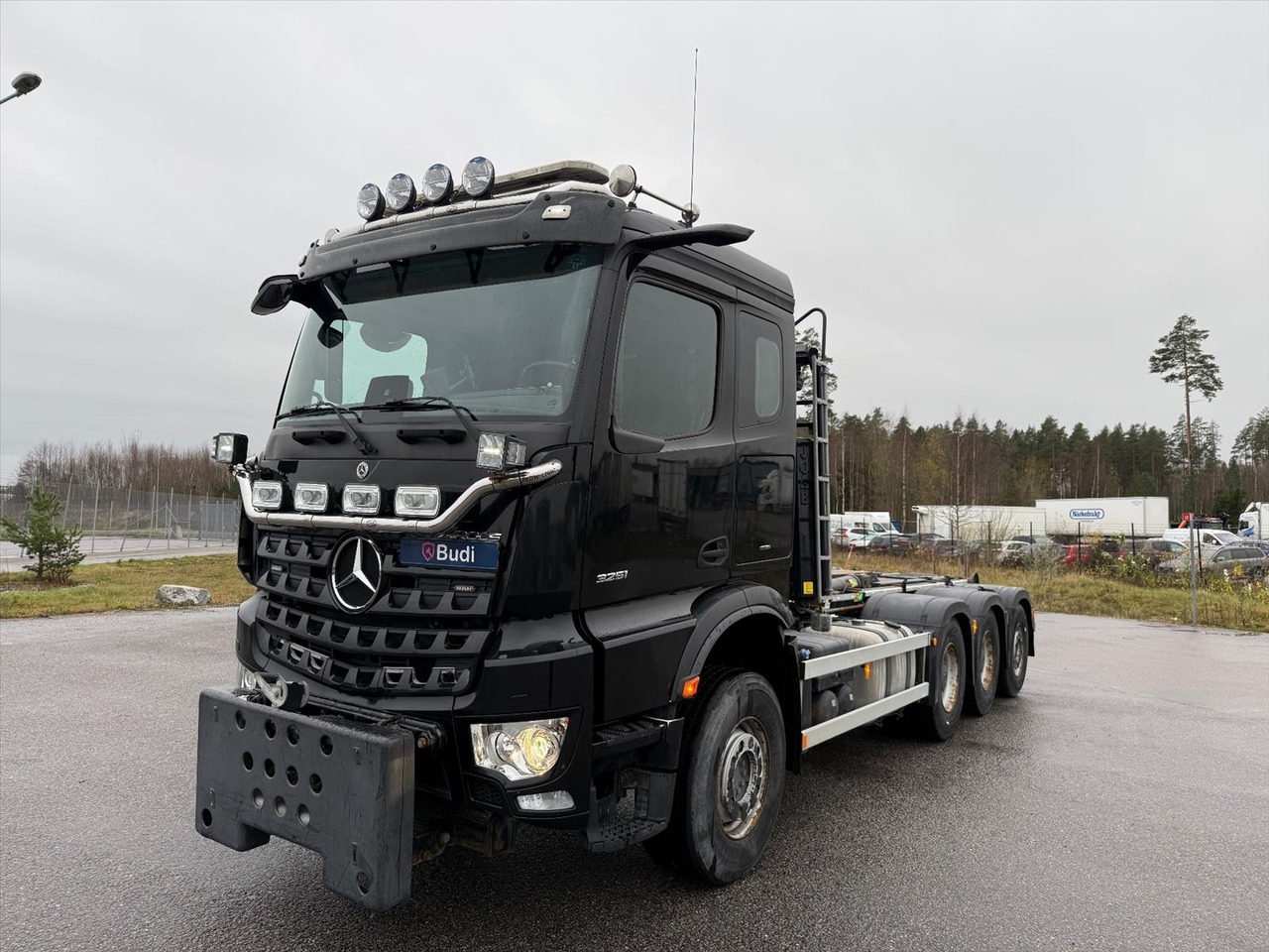 Tridemväxlare Mercedes-Benz Arocs 3251 12.8 Powershift 3 -2021 | JOAB 24 ton - Hákový nosič kontejnerů: obrázek 1 Tridemväxlare Mercedes-Benz Arocs 3251 12.8 Powershift 3 -2021 | JOAB 24 ton - Hákový nosič kontejnerů: obrázek 1