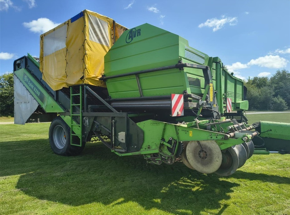AVR SPIRIT 8200 - Bramborový kombajn: obrázek 1 AVR SPIRIT 8200 - Bramborový kombajn: obrázek 1