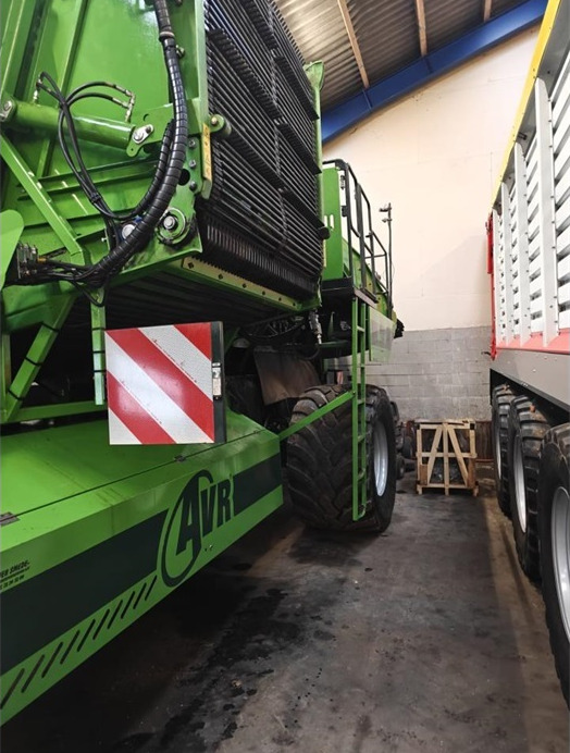 AVR SPIRIT 9200 - Bramborový kombajn: obrázek 3 AVR SPIRIT 9200 - Bramborový kombajn: obrázek 3