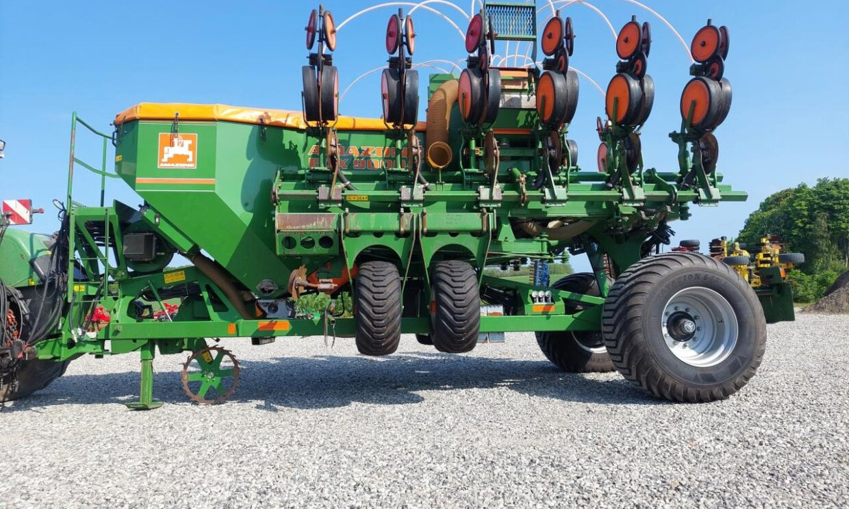 Amazone EDX 9000-T - 12 rækket - Přesný secí stroj: obrázek 1 Amazone EDX 9000-T - 12 rækket - Přesný secí stroj: obrázek 1