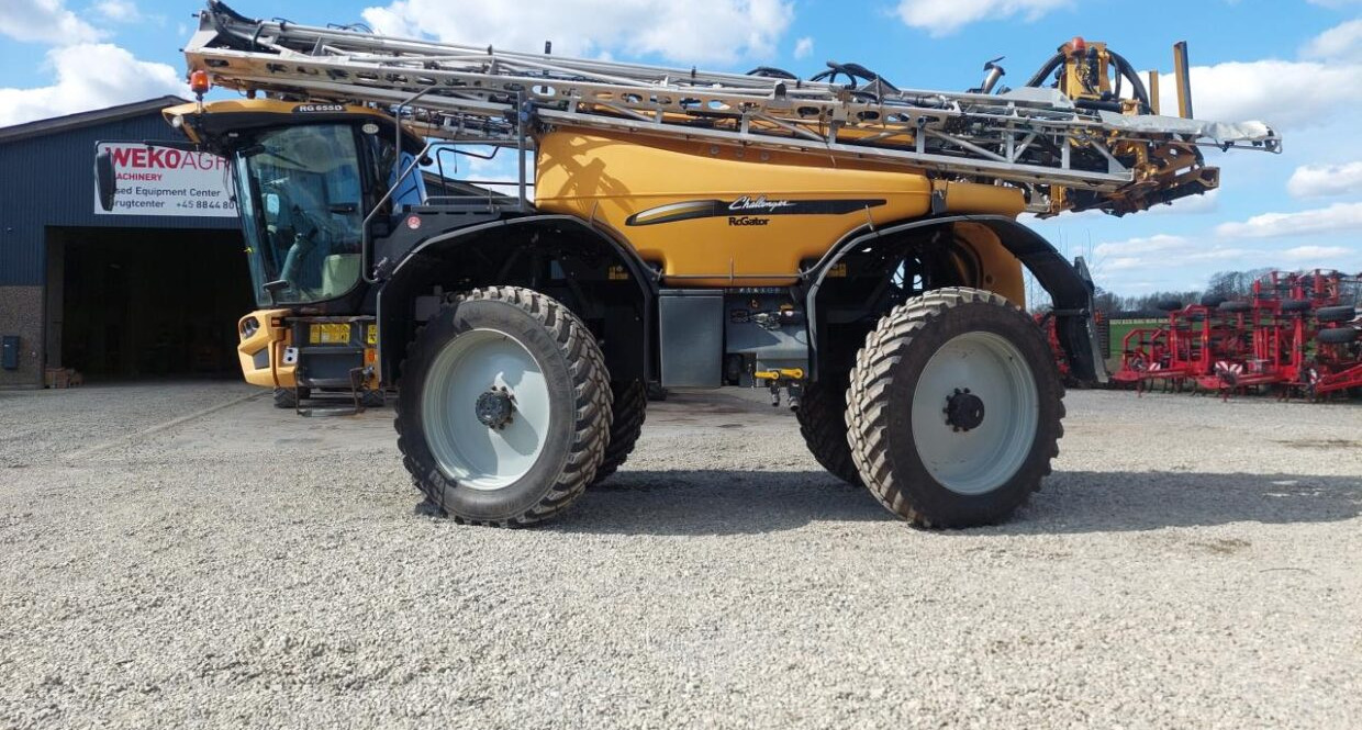 Challenger Rogator 655 B med GPS - Samochodný postřikovač: obrázek 3 Challenger Rogator 655 B med GPS - Samochodný postřikovač: obrázek 3