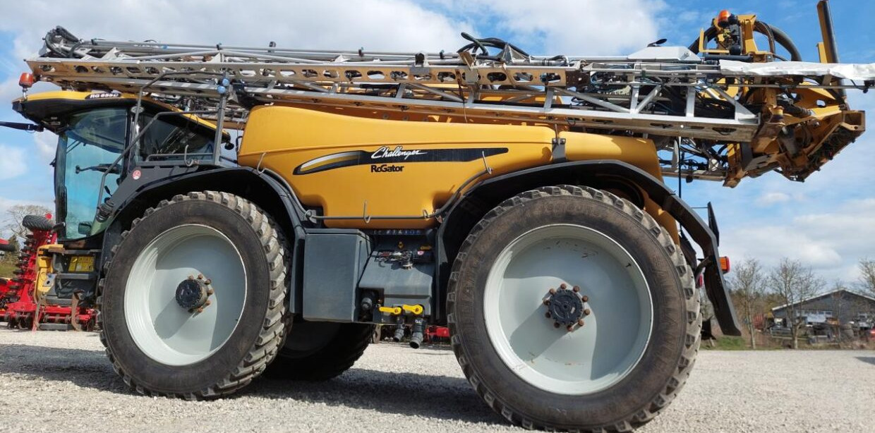 Challenger Rogator 655 B med GPS - Samochodný postřikovač: obrázek 2 Challenger Rogator 655 B med GPS - Samochodný postřikovač: obrázek 2