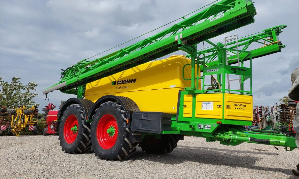 Dammann Profi Class ANP 8036 - 36m - Tažený postřikovač: obrázek 1 Dammann Profi Class ANP 8036 - 36m - Tažený postřikovač: obrázek 1