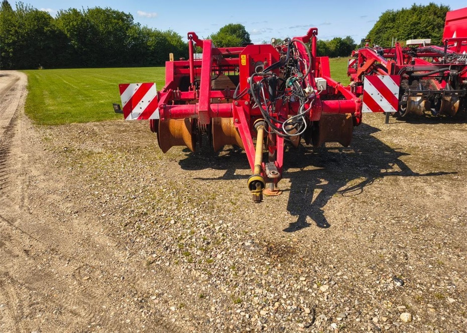 Grimme RL3000 - Bramborový kombajn: obrázek 2 Grimme RL3000 - Bramborový kombajn: obrázek 2