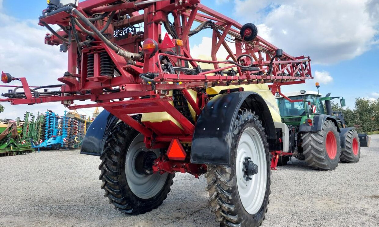 Hardi Commander 5500i -30m - Tažený postřikovač: obrázek 4 Hardi Commander 5500i -30m - Tažený postřikovač: obrázek 4
