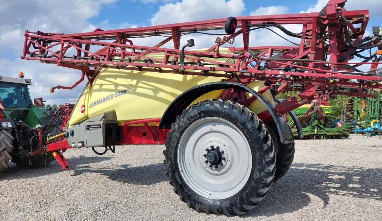 Hardi Commander 5500i -30m - Tažený postřikovač: obrázek 3 Hardi Commander 5500i -30m - Tažený postřikovač: obrázek 3
