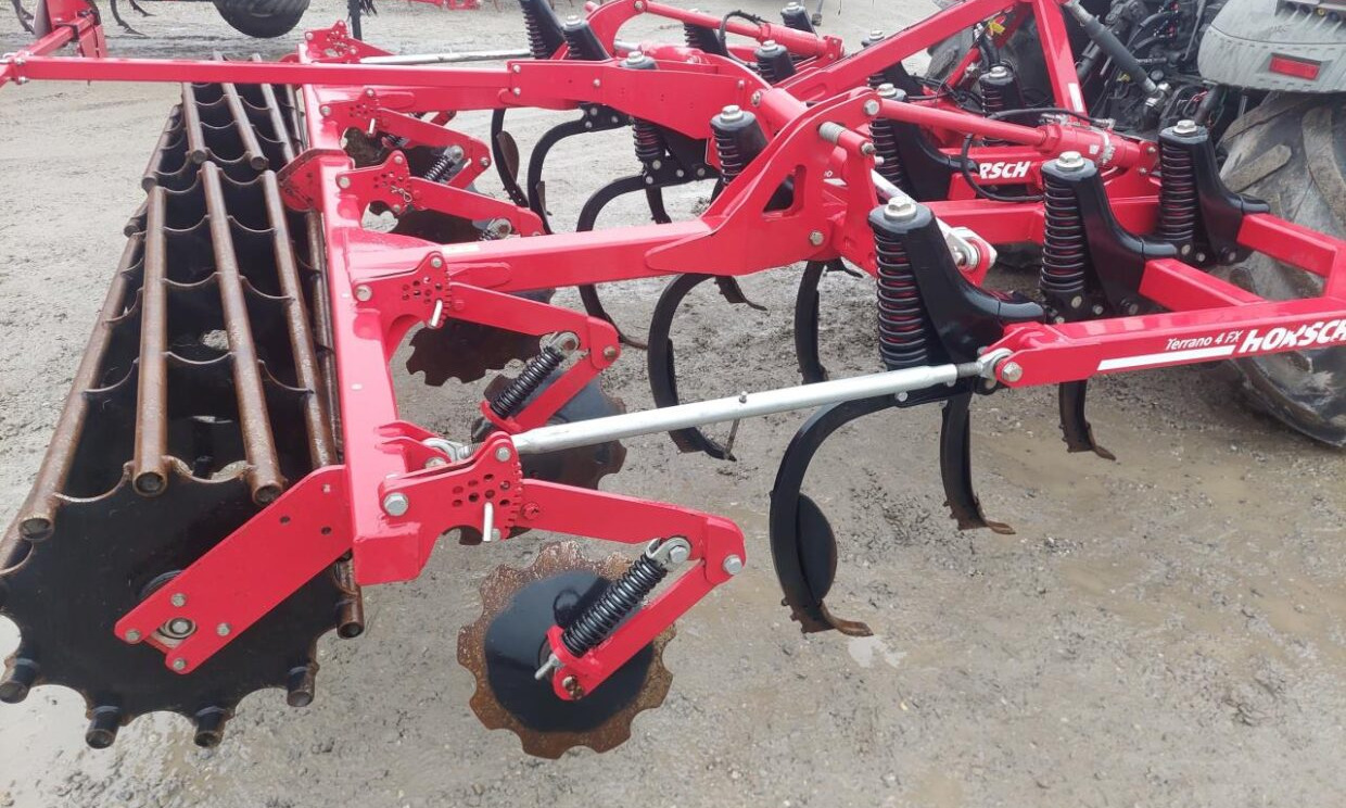 Horsch Terrano 4 FX - Kultivátor: obrázek 3 Horsch Terrano 4 FX - Kultivátor: obrázek 3