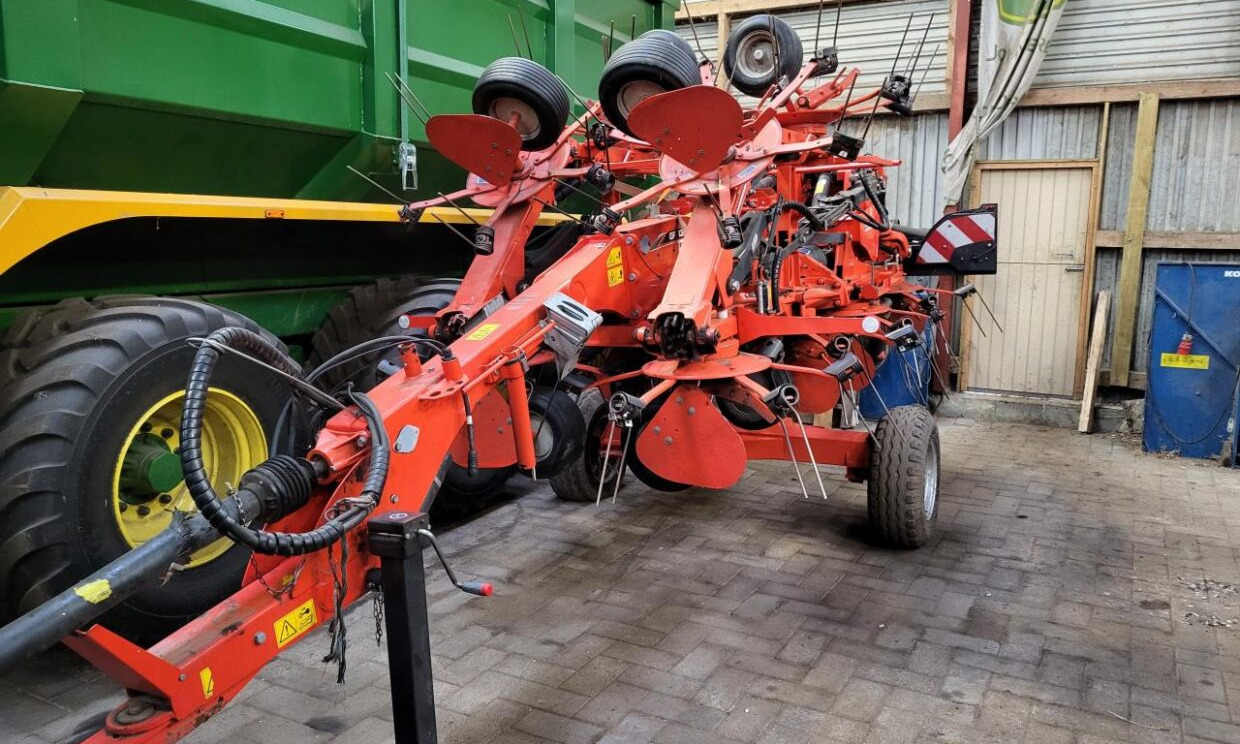 Kuhn 13M SPREDER - Obraceč/ Shrnovač: obrázek 1 Kuhn 13M SPREDER - Obraceč/ Shrnovač: obrázek 1