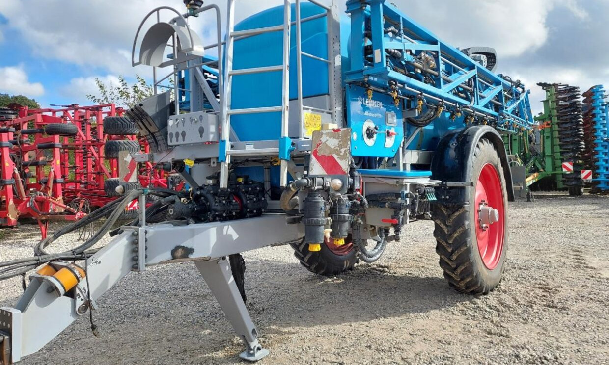 Lemken ALBATROS 9 6000 L med GPS - Tažený postřikovač: obrázek 3 Lemken ALBATROS 9 6000 L med GPS - Tažený postřikovač: obrázek 3
