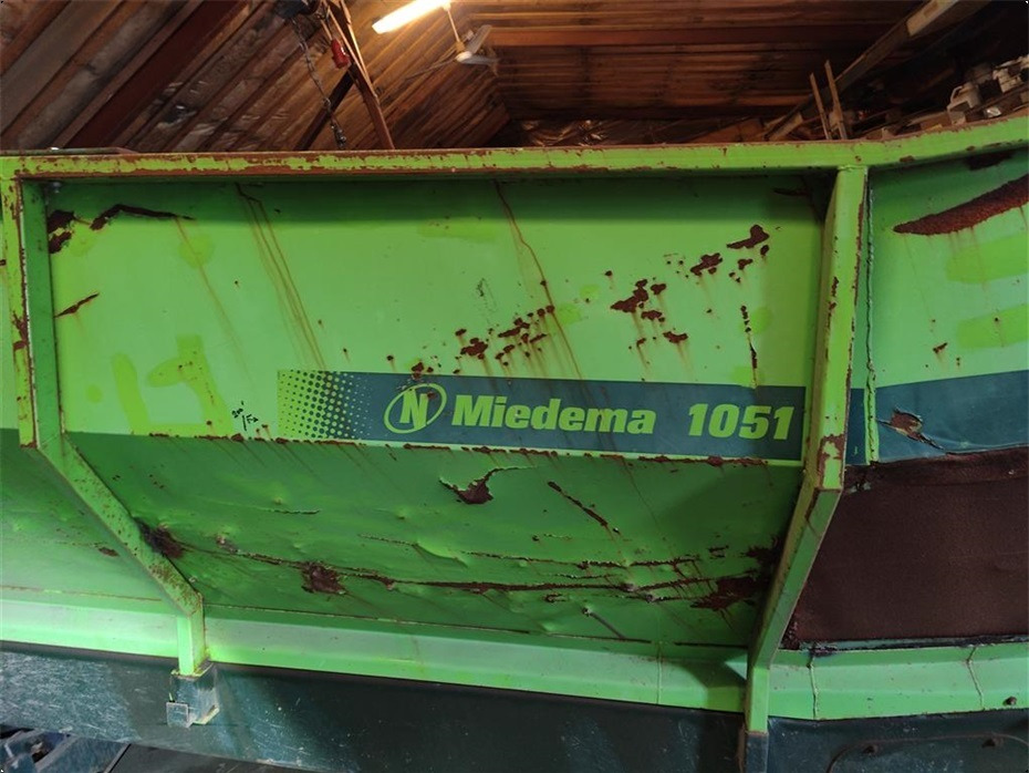 Miedema
SB 1051 - Bramborářská technika: obrázek 4 Miedema
SB 1051 - Bramborářská technika: obrázek 4