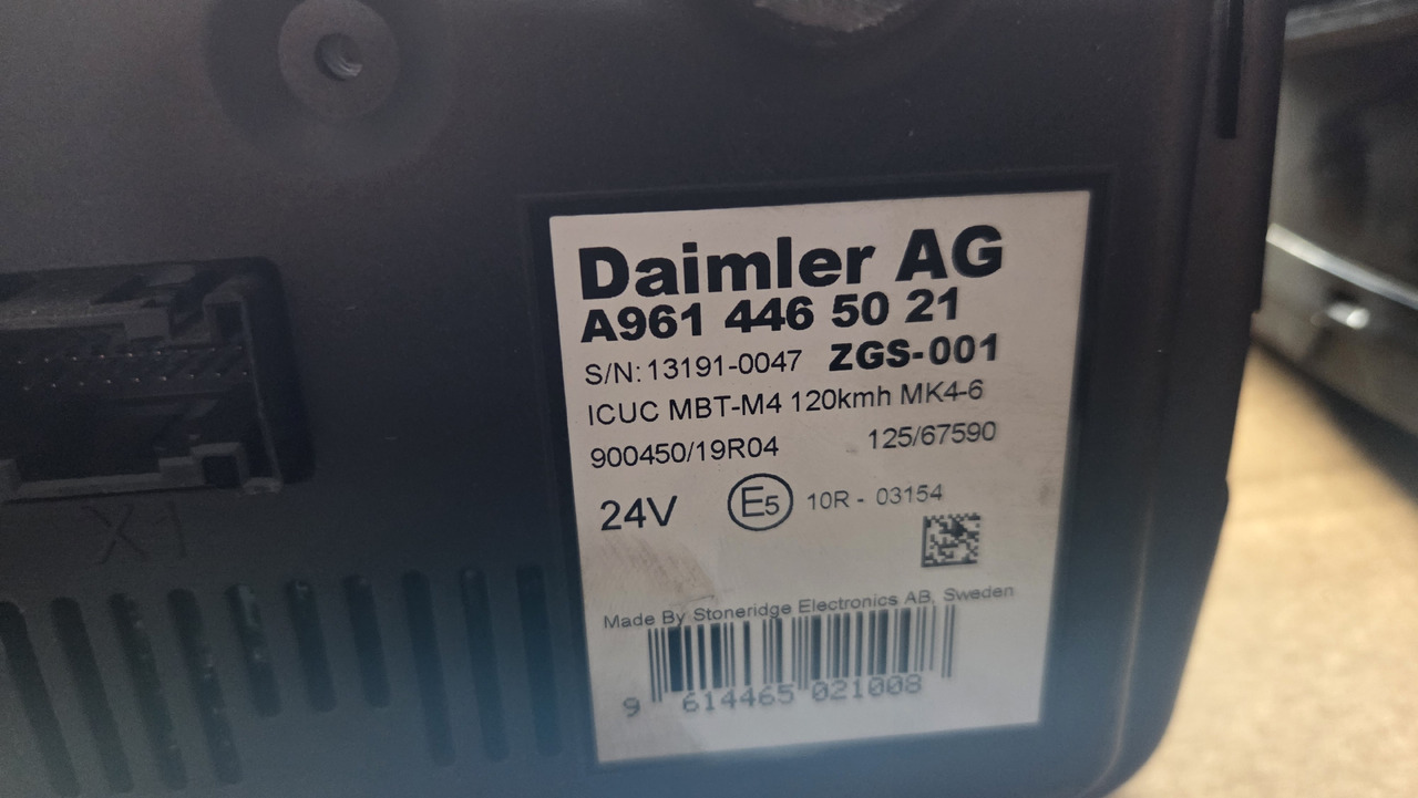 MERCEDES-BENZ INSTRUMENT PANEL ACTROS -ATEGO - Palubní deska pro Nákladní auto: obrázek 3 MERCEDES-BENZ INSTRUMENT PANEL ACTROS -ATEGO - Palubní deska pro Nákladní auto: obrázek 3