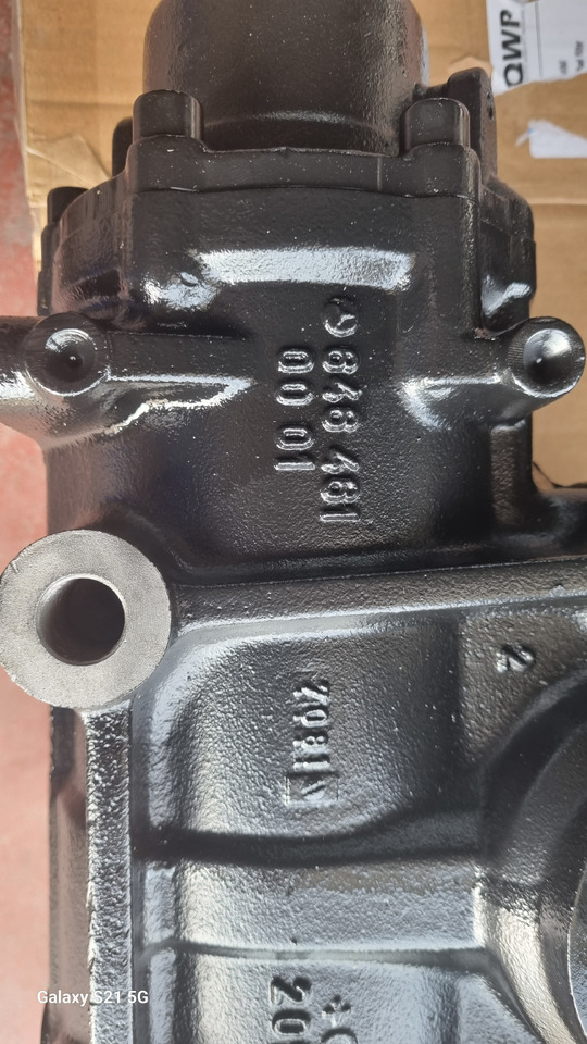 MERCEDES POWER STEERING LS8 - Volant: obrázek 4 MERCEDES POWER STEERING LS8 - Volant: obrázek 4