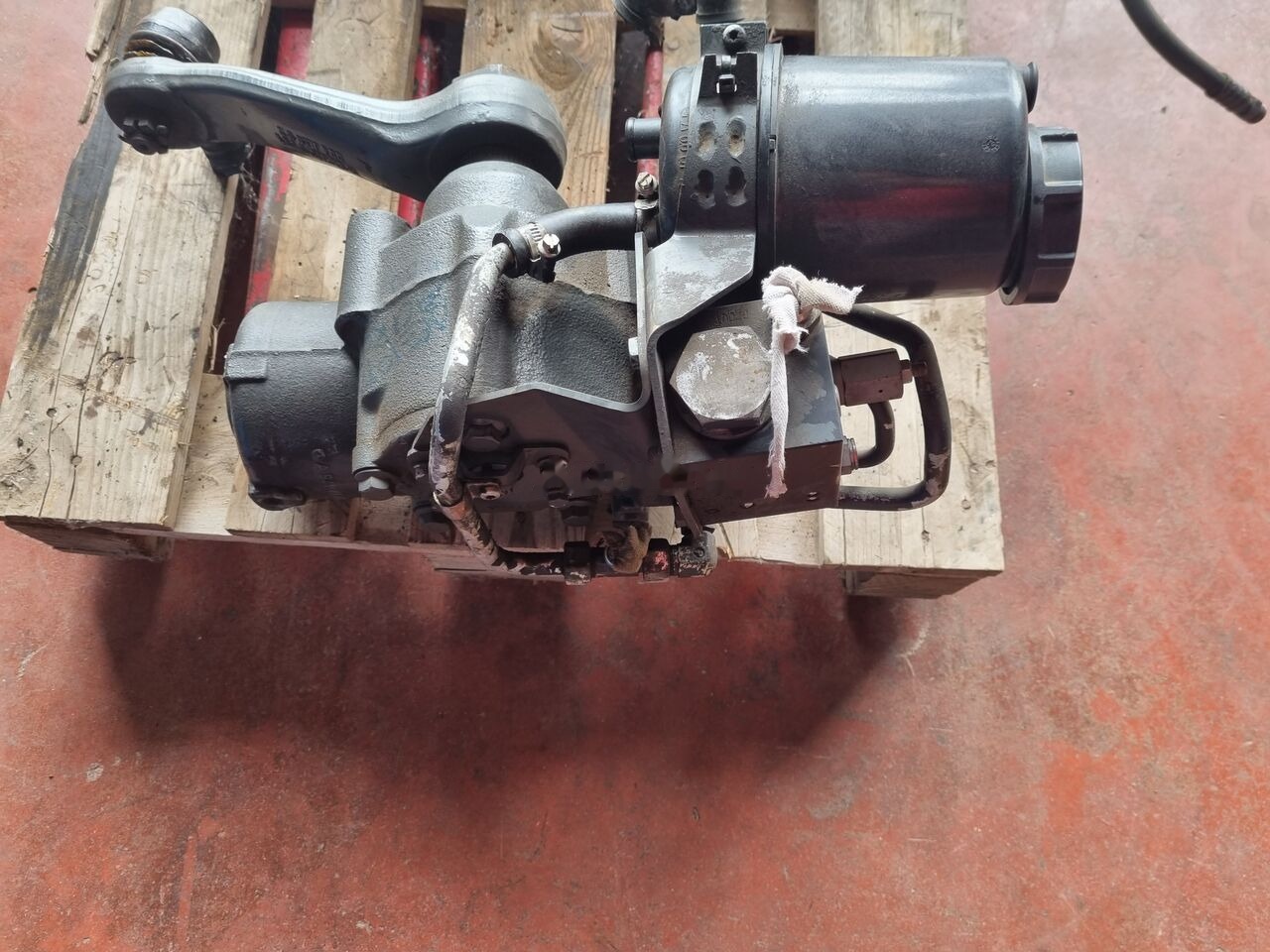 Mercedes-Benz ACTROS LS8 MP2 -MP3-MP4 A9304601200 Mercedes-Benz ACTROS MP2 - Volant pro Nákladní auto: obrázek 4 Mercedes-Benz ACTROS LS8 MP2 -MP3-MP4 A9304601200 Mercedes-Benz ACTROS MP2 - Volant pro Nákladní auto: obrázek 4