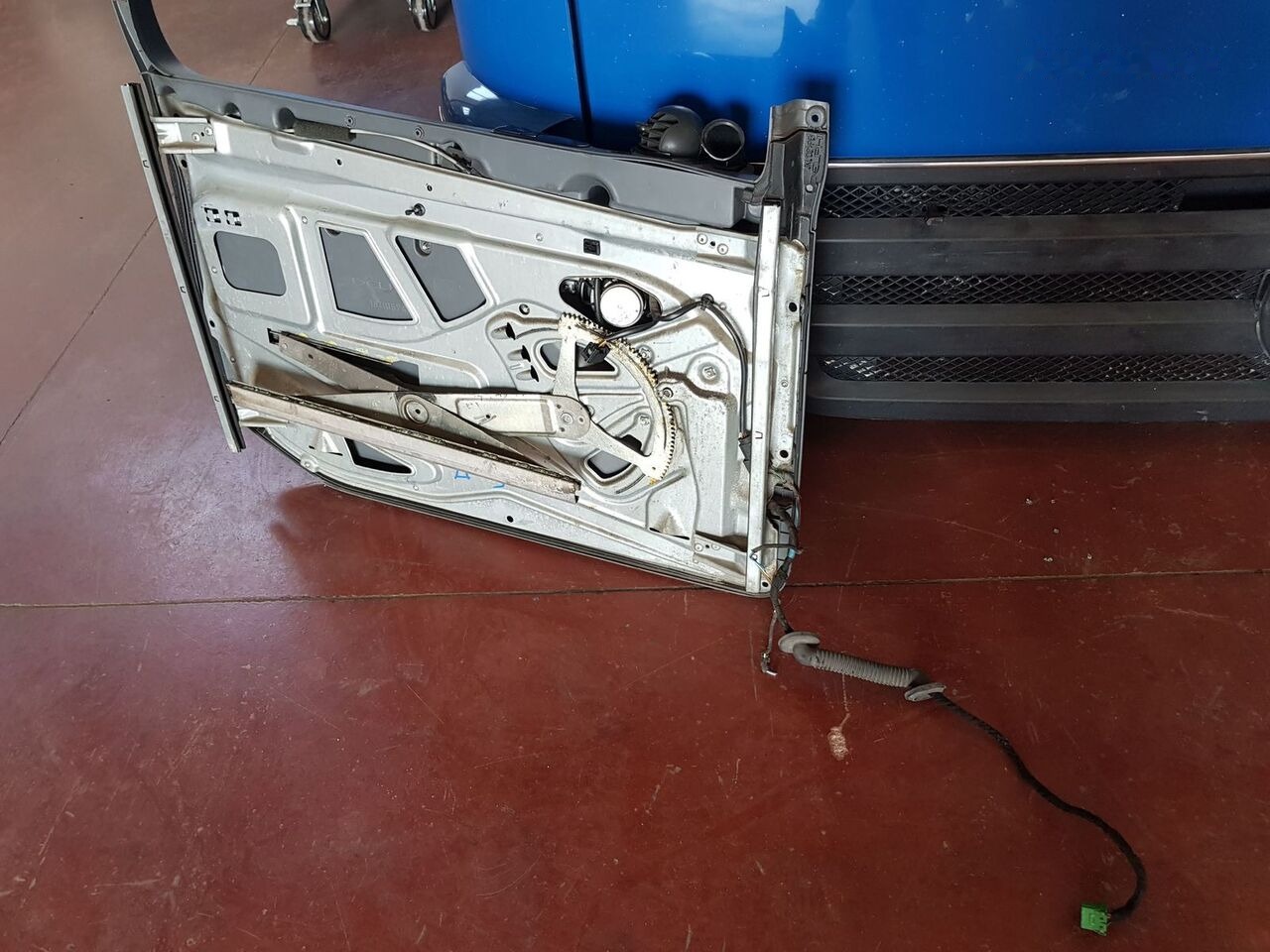 Mercedes-Benz ACTROS MB2 - Dveře a díly pro Nákladní auto: obrázek 5 Mercedes-Benz ACTROS MB2 - Dveře a díly pro Nákladní auto: obrázek 5