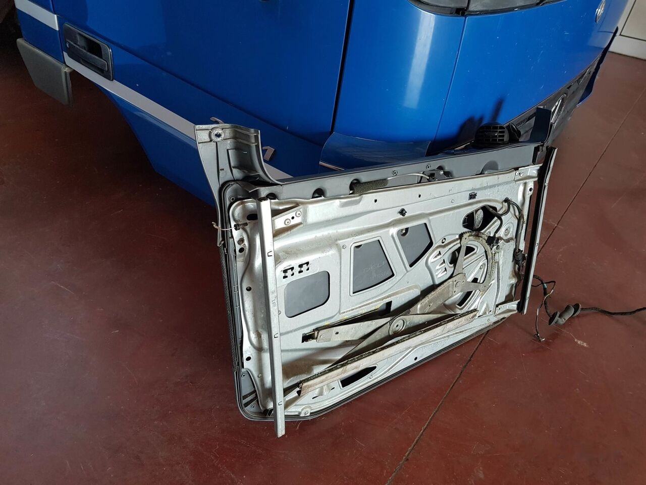 Mercedes-Benz ACTROS MB2 - Dveře a díly pro Nákladní auto: obrázek 2 Mercedes-Benz ACTROS MB2 - Dveře a díly pro Nákladní auto: obrázek 2