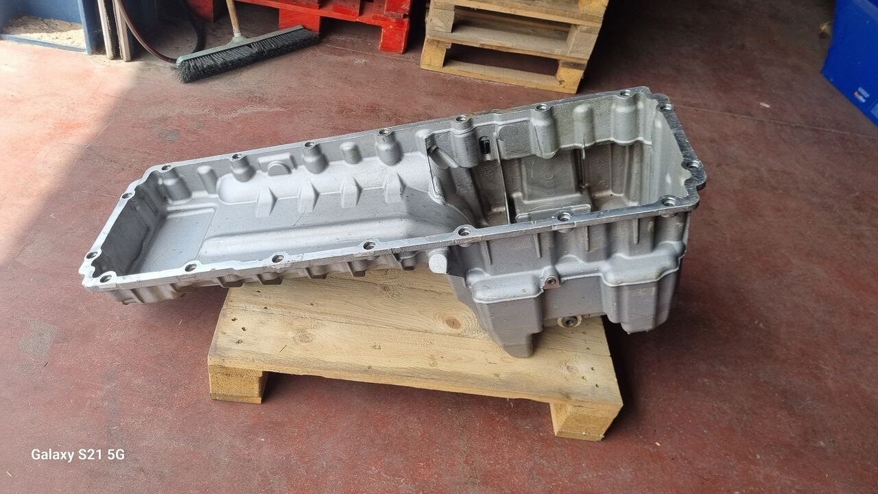 Mercedes-Benz OIL PAN ACTROS MP4 A4730102213 Mercedes-Benz ACTROS MP4 EURO 6 - Karter pro Nákladní auto: obrázek 5 Mercedes-Benz OIL PAN ACTROS MP4 A4730102213 Mercedes-Benz ACTROS MP4 EURO 6 - Karter pro Nákladní auto: obrázek 5