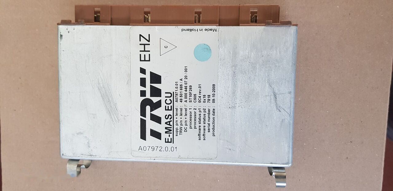 TRW E-EMAS ECU MERCEDES ACTROS MP3 Mercedes-Benz ACTROS MP2 - Řídicí blok pro Nákladní auto: obrázek 1 TRW E-EMAS ECU MERCEDES ACTROS MP3 Mercedes-Benz ACTROS MP2 - Řídicí blok pro Nákladní auto: obrázek 1