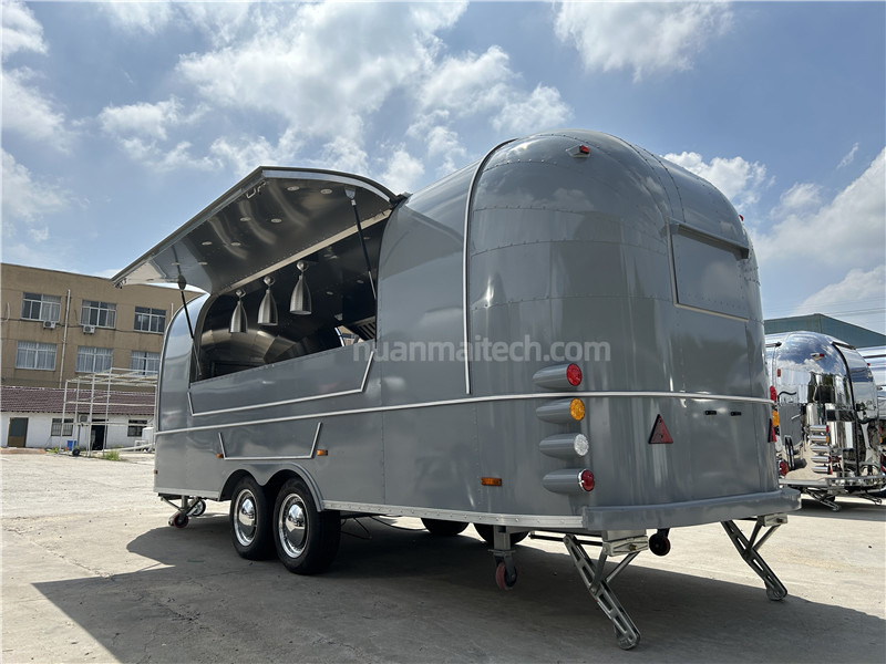 Burger Food Truck Grey Airstream Food Trailer=,Coffee Trailer - Prodejní přívěs: obrázek 5 Burger Food Truck Grey Airstream Food Trailer=,Coffee Trailer - Prodejní přívěs: obrázek 5