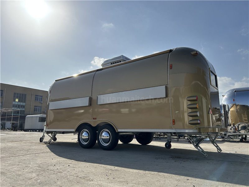 Food Truck Burger Food Truck, Salad Sandwich Food Trailer - Prodejní přívěs: obrázek 3 Food Truck Burger Food Truck, Salad Sandwich Food Trailer - Prodejní přívěs: obrázek 3