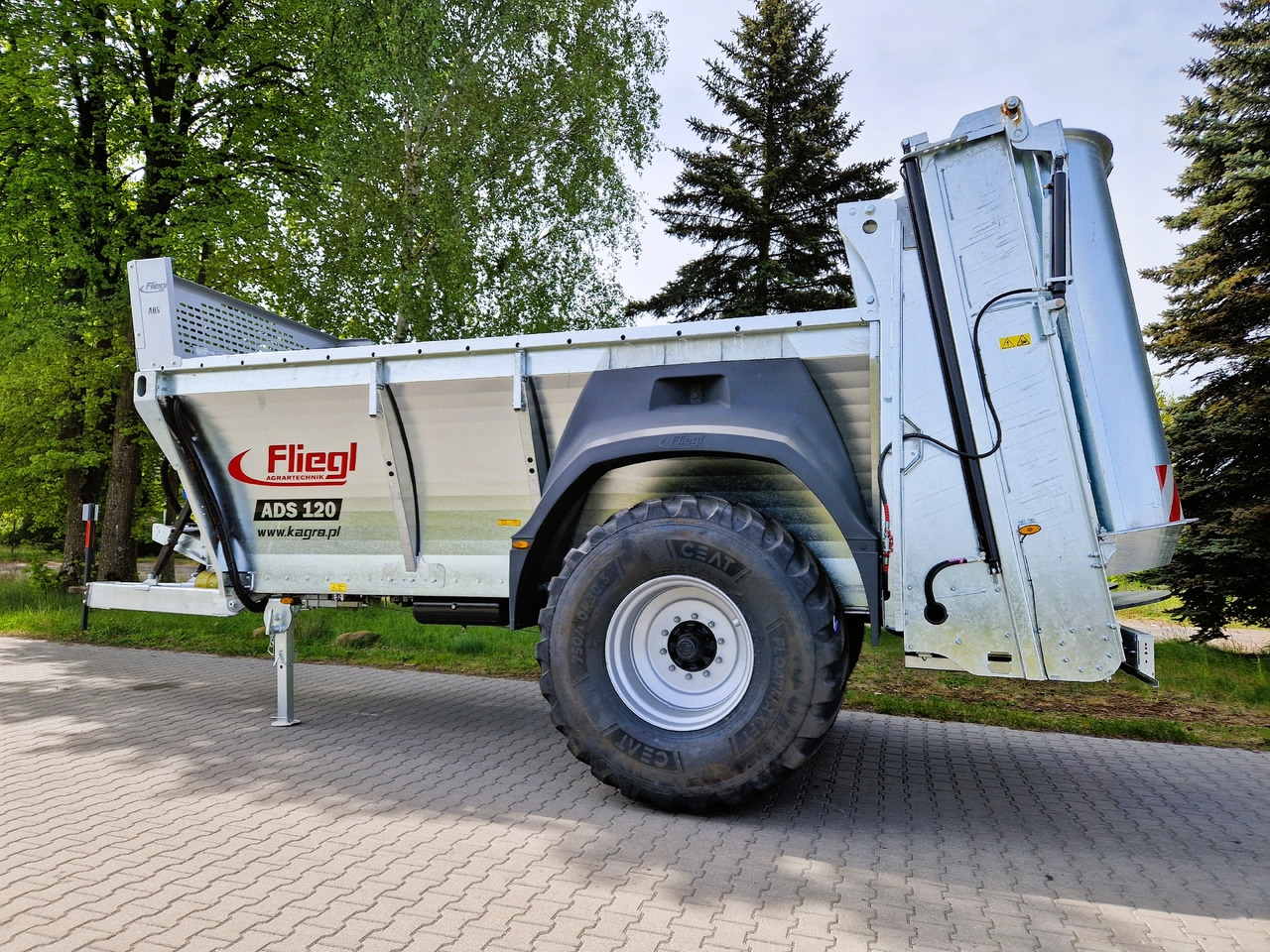 Fliegl ADS 120 - Rozmetadlo chlévské mrvy: obrázek 3 Fliegl ADS 120 - Rozmetadlo chlévské mrvy: obrázek 3