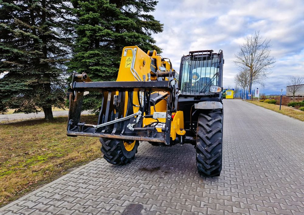 JCB 535-95 - Teleskopický manipulátor: obrázek 4 JCB 535-95 - Teleskopický manipulátor: obrázek 4