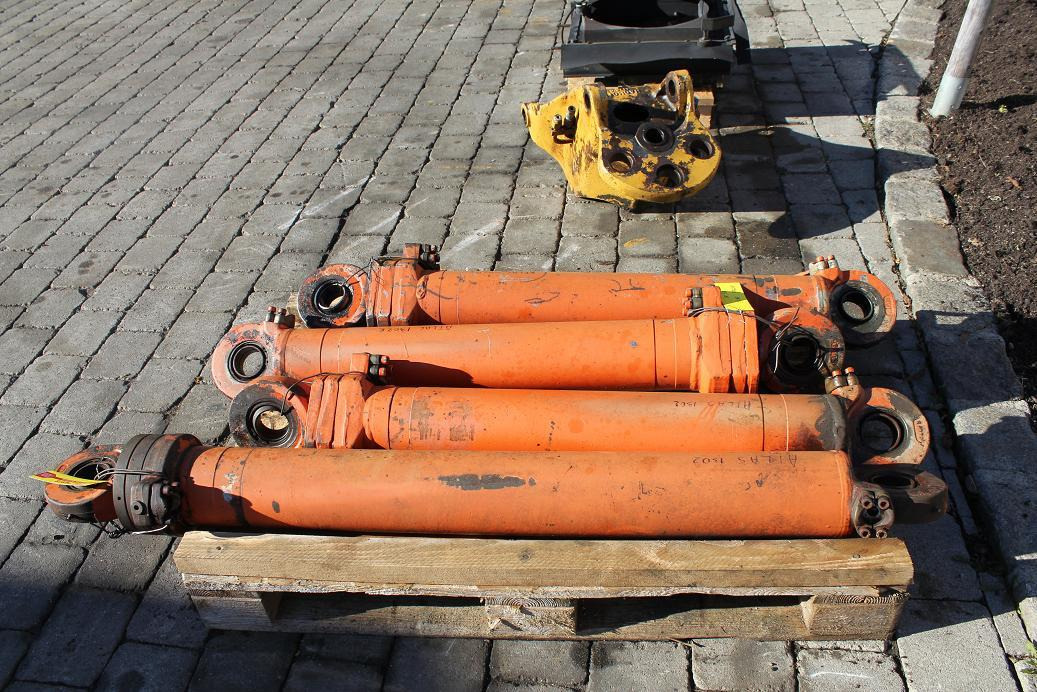 Atlas 1302 E - Hydraulický válec pro Stavební technika: obrázek 2 Atlas 1302 E - Hydraulický válec pro Stavební technika: obrázek 2