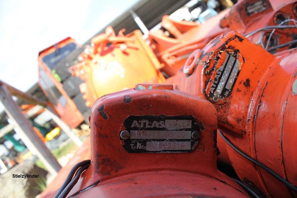 Atlas 1304 - Hydraulický válec pro Stavební technika: obrázek 5 Atlas 1304 - Hydraulický válec pro Stavební technika: obrázek 5