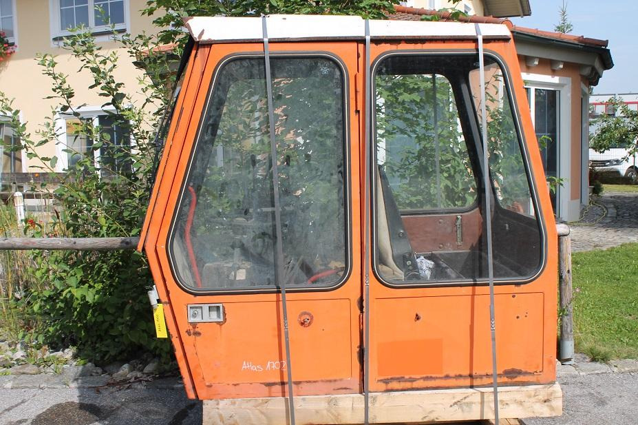 Atlas 1702D - Kabina pro Stavební technika: obrázek 1 Atlas 1702D - Kabina pro Stavební technika: obrázek 1