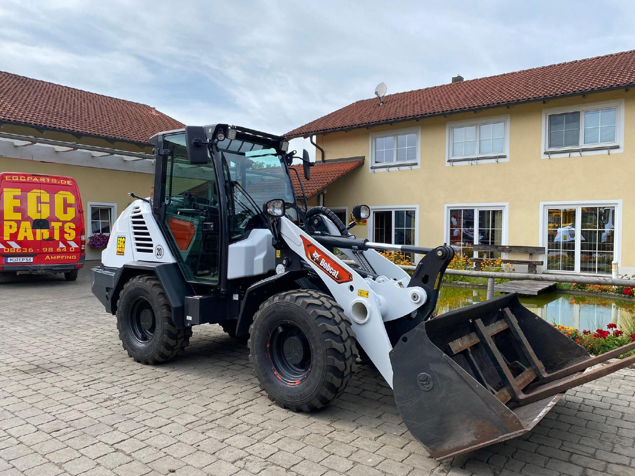 Bobcat L 75 - Kolový nakladač: obrázek 1 Bobcat L 75 - Kolový nakladač: obrázek 1