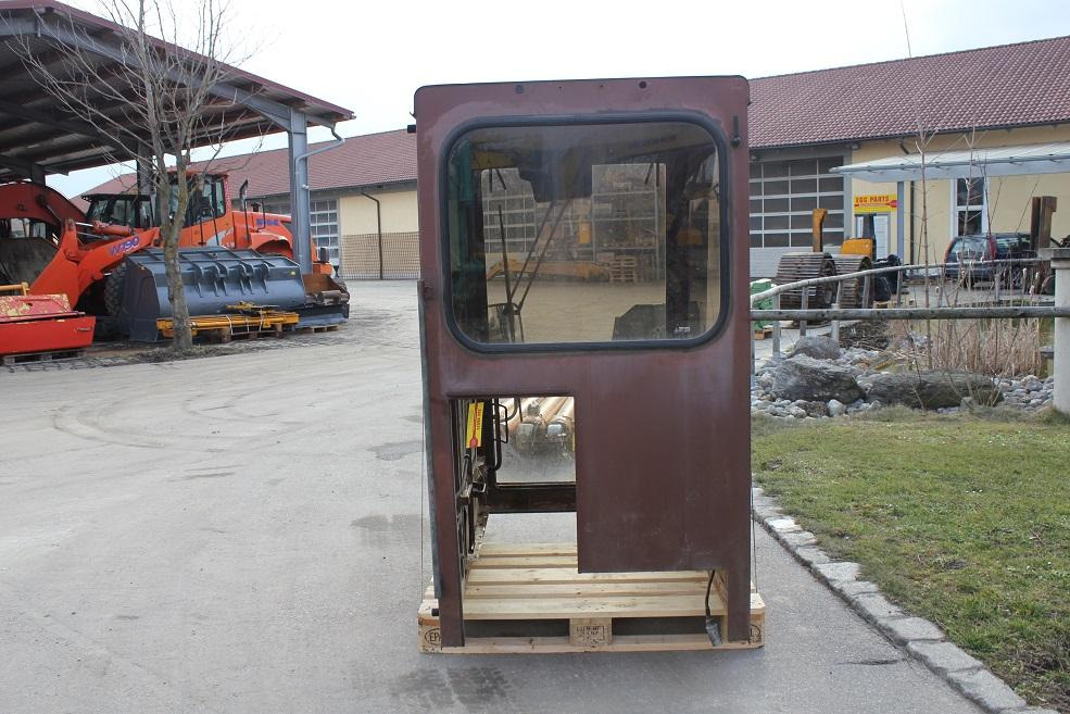 Case 1088 - Kabina pro Stavební technika: obrázek 5 Case 1088 - Kabina pro Stavební technika: obrázek 5