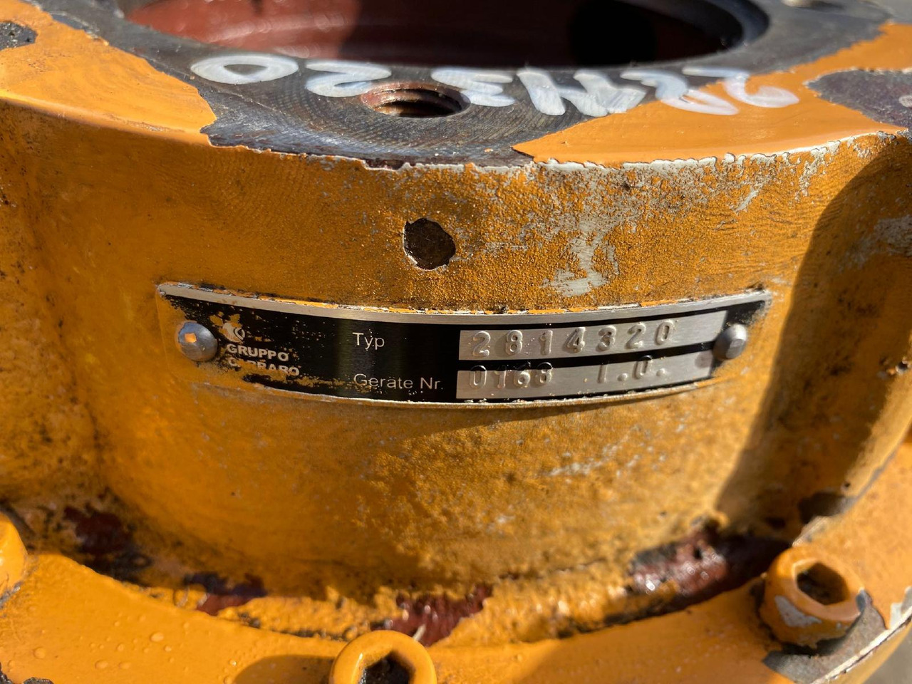 Case WX 165 Carraro - Pohon otoče pro Stavební technika: obrázek 5 Case WX 165 Carraro - Pohon otoče pro Stavební technika: obrázek 5