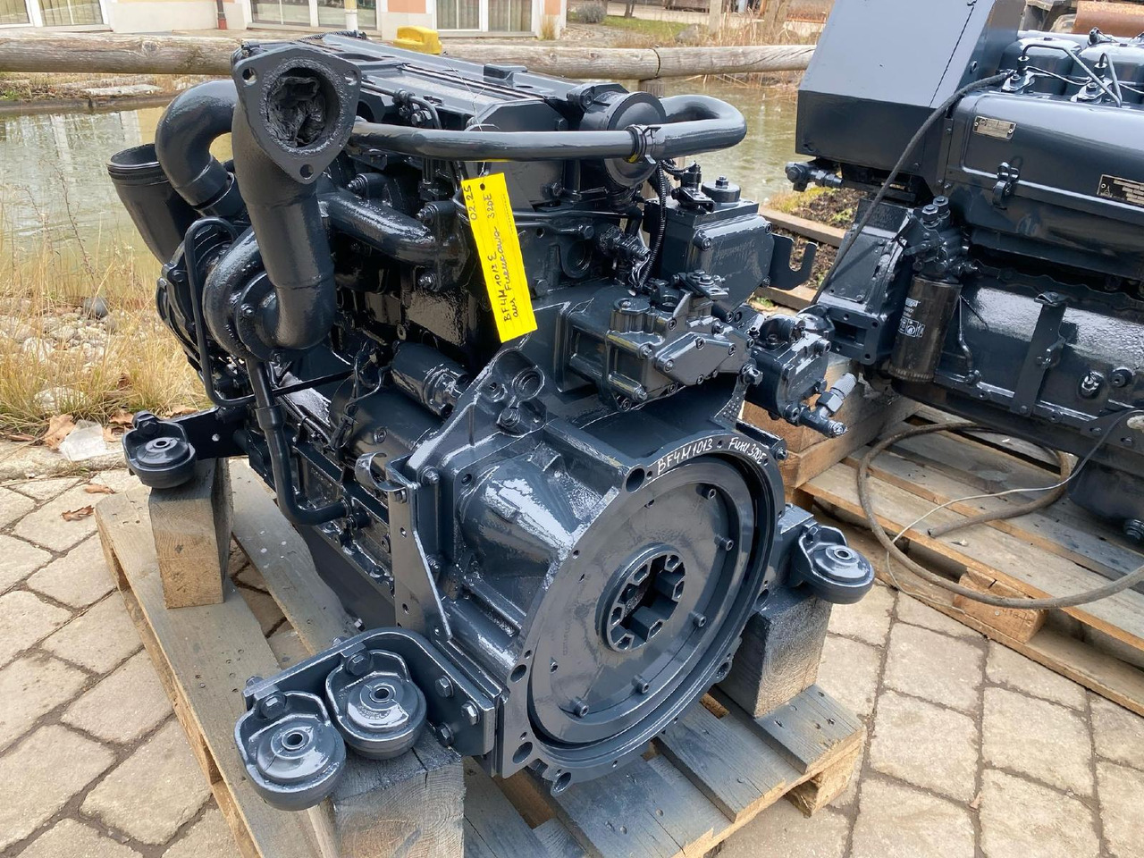 Deutz BF4M1013 aus Furukawa 320E - Motor pro Stavební technika: obrázek 5 Deutz BF4M1013 aus Furukawa 320E - Motor pro Stavební technika: obrázek 5