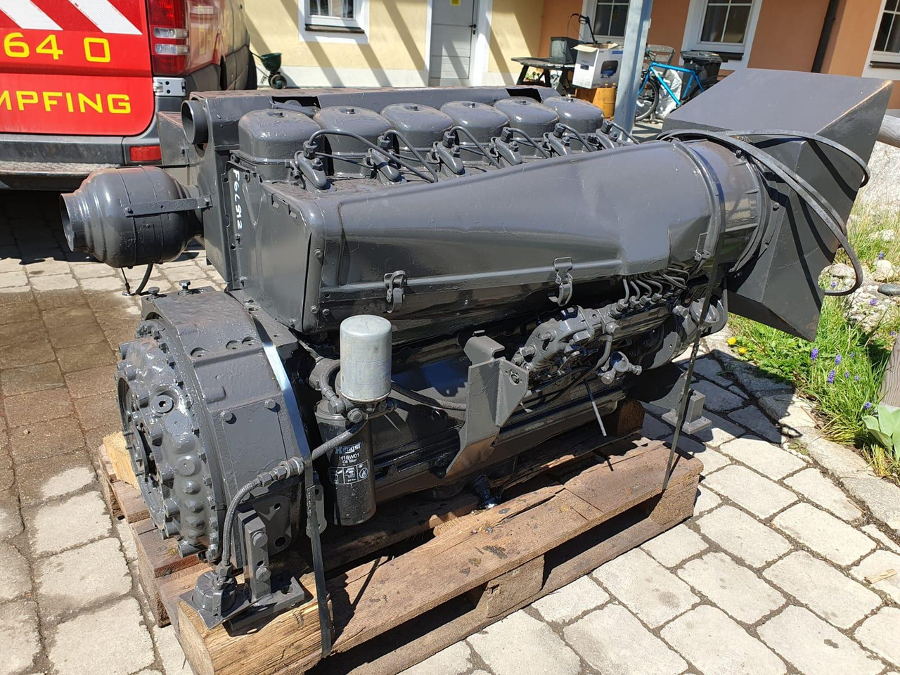 Deutz F6L912 - Motor pro Stavební technika: obrázek 1 Deutz F6L912 - Motor pro Stavební technika: obrázek 1