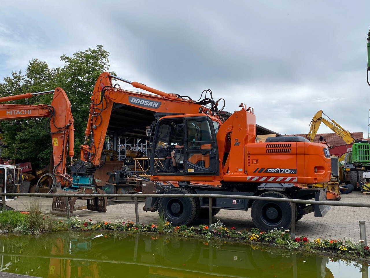 Doosan DX 170 W - Kolesové rýpadlo: obrázek 3 Doosan DX 170 W - Kolesové rýpadlo: obrázek 3