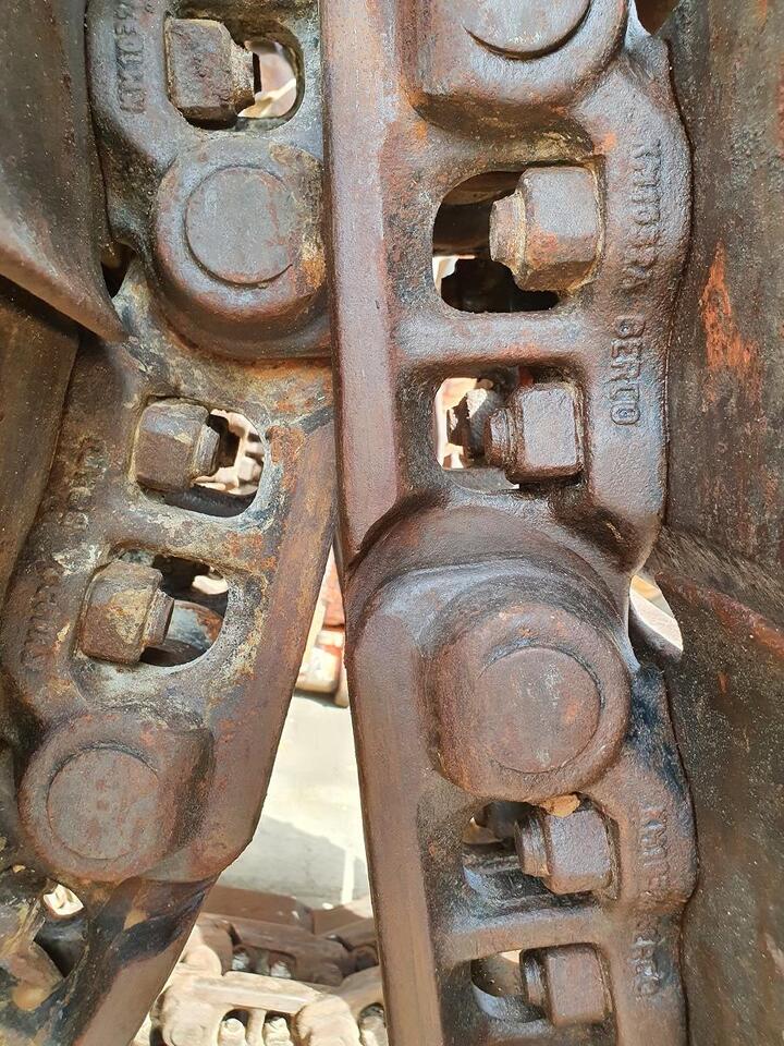 Furukawa 738 LS - Pásy pro Stavební technika: obrázek 4 Furukawa 738 LS - Pásy pro Stavební technika: obrázek 4