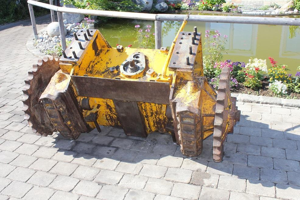 Hanomag LR D 400 C - Transmise pro Stavební technika: obrázek 4 Hanomag LR D 400 C - Transmise pro Stavební technika: obrázek 4