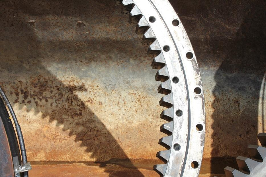 Hitachi 220 - Ložisko otoče pro Stavební technika: obrázek 4 Hitachi 220 - Ložisko otoče pro Stavební technika: obrázek 4